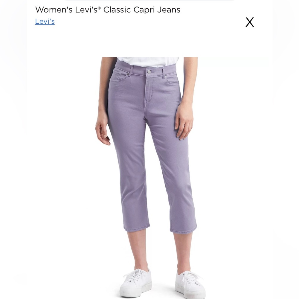 Levi’s classic Capri jeans in lavender. Super soft stretch. Maybe worn twice